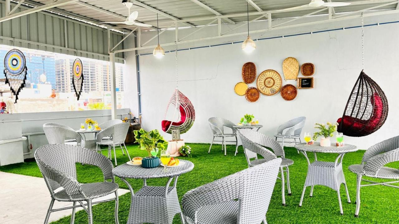 Olive Service Gachibowli Apartment